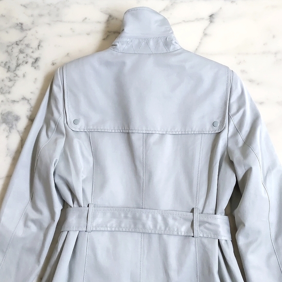 NWT. The Limited Double Breasted Trenchcoat w/full lining, belt and pockets. - Picture 6 of 8